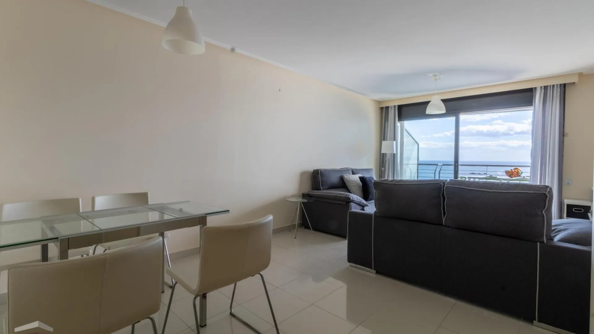 Apartament Vista Roses Mar - Cala D'Or 0*,  Hiszpania